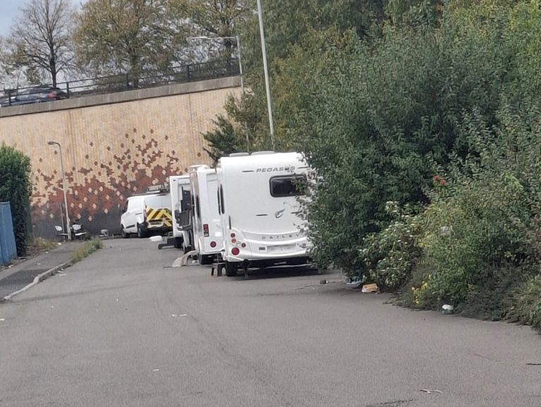 Traveller Removals - Penham Excel 4